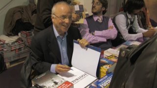 Zoom People fête du livre de Toulon 2011 CG83